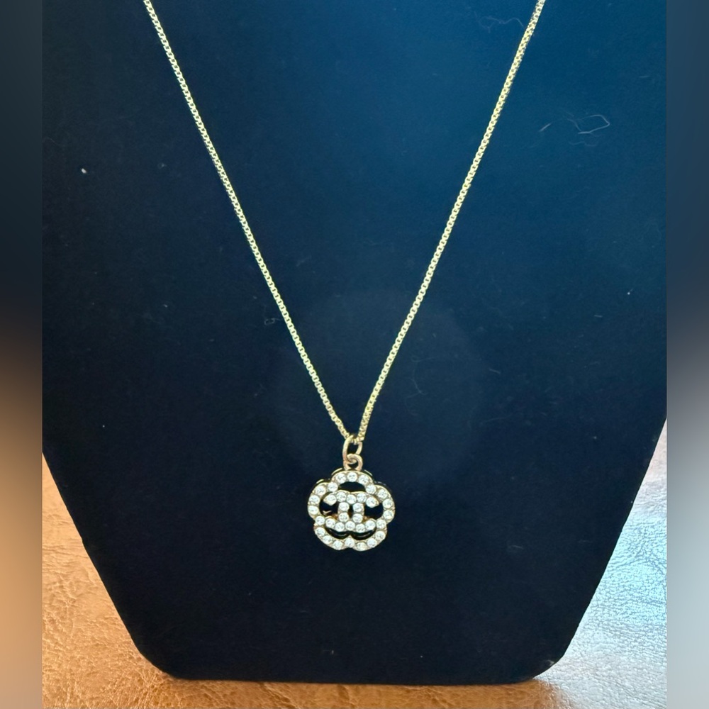 Chanel Crystal CC Flower Charm Pendant w/16” Gold Plated Necklace & Packaging - Picture 3 of 14
